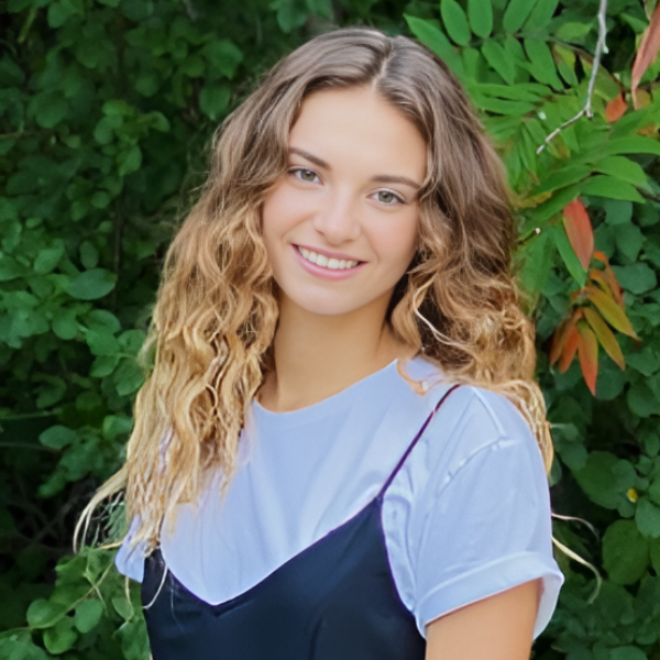 Lili Nikolova